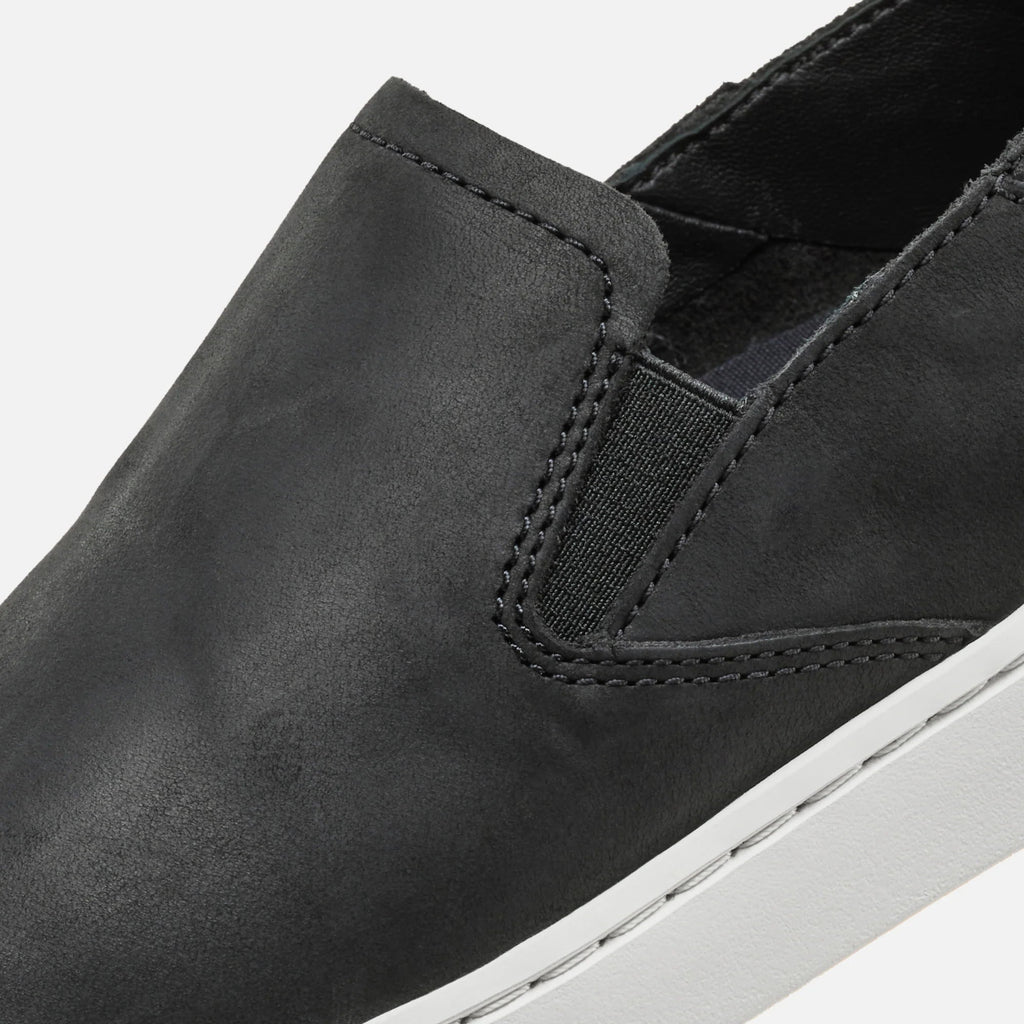 Pehuea Leather  -  Onyx / Onyx